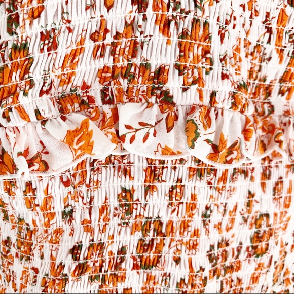 a loves a Smocked Ruffle Boho Floral Top M NWT - Picture 7 of 11